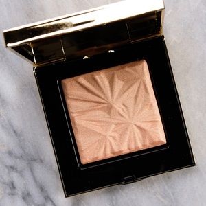 Bobbi Brown Illuminating Highlighting Powder NEW!